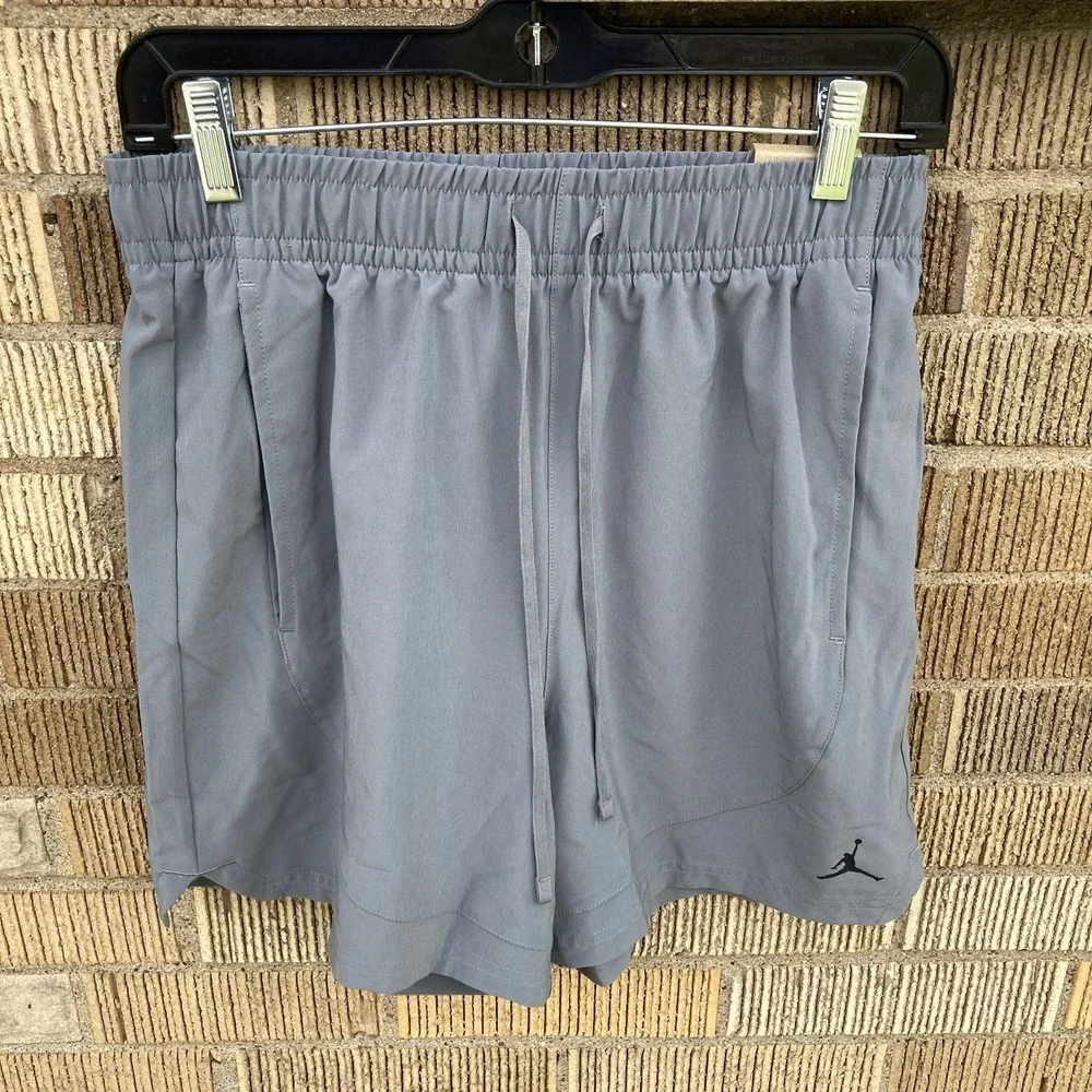 NEW Jordan‎ Dri-Fit Sport Woven Shorts Mens Small Gray Jumpman Activewear